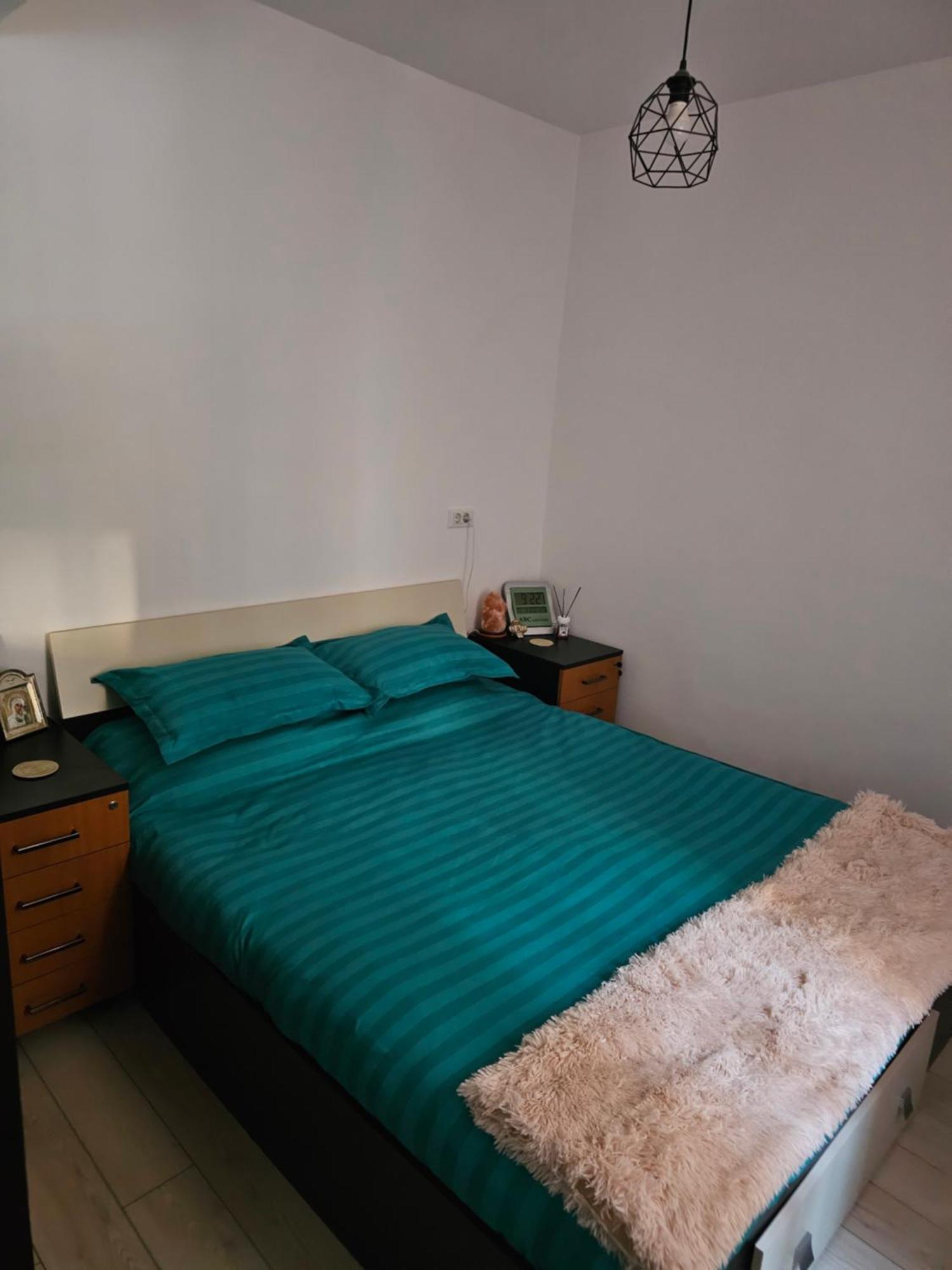 Luxury 1 Bedroom Apartment Rosu Exterior photo